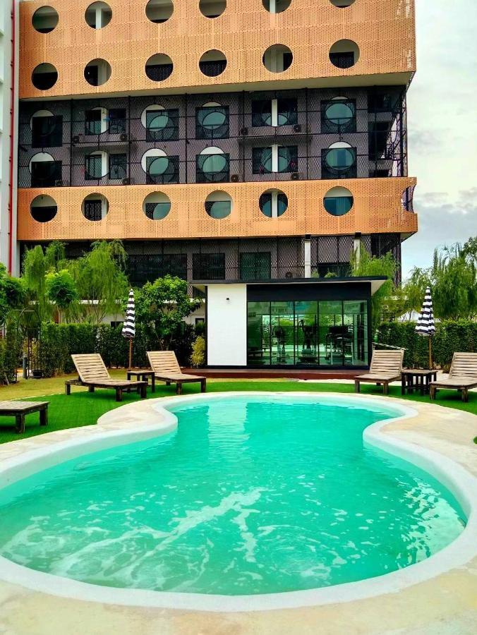 Hotel Fuse Rayong Buitenkant foto